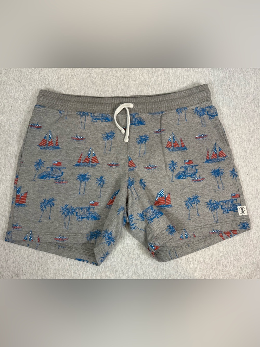 Chubbies Patriotic 5.5” Lounge Shorts Gray - Size XL